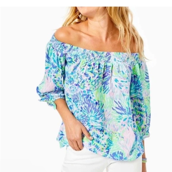 Lilly Pulitzer Maryellen blouse - Picture 3 of 5